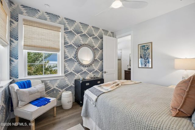 662 RUM RUNNER Way, St. Johns, FL 32259