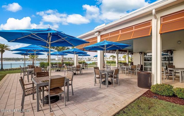 662 RUM RUNNER Way, St. Johns, FL 32259