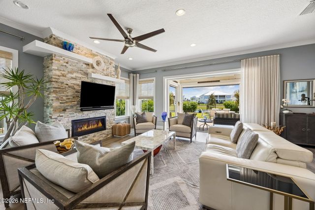 662 RUM RUNNER Way, St. Johns, FL 32259