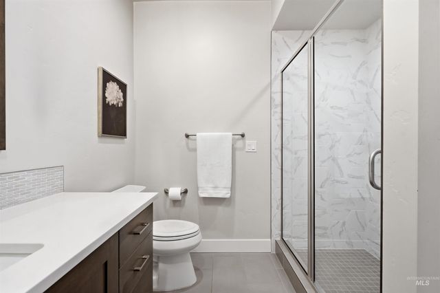 5301 W Strant St, Eagle, ID 83616
