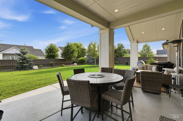 5301 W Strant St, Eagle, ID 83616