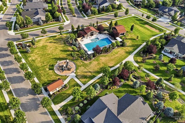 5301 W Strant St, Eagle, ID 83616