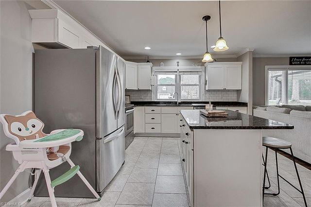 2571 Stutts Road, Asheboro, NC 27205