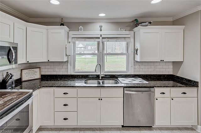 2571 Stutts Road, Asheboro, NC 27205