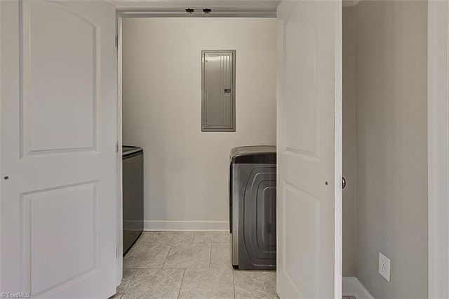 2571 Stutts Road, Asheboro, NC 27205