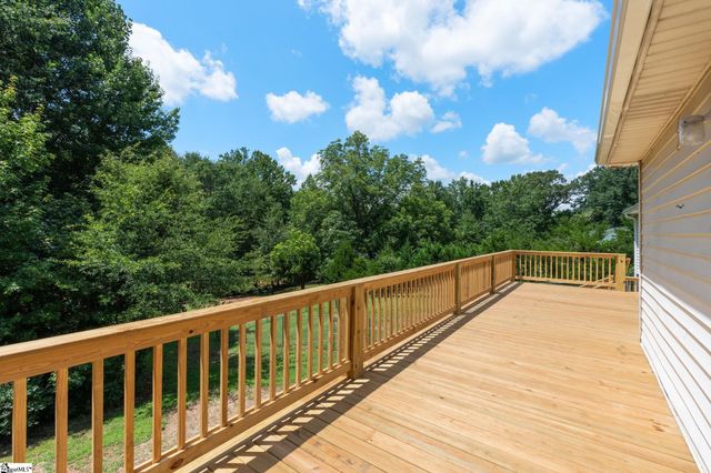 320 Bates View Drive, Travelers Rest, SC 29690