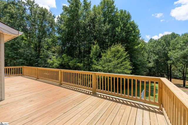 320 Bates View Drive, Travelers Rest, SC 29690