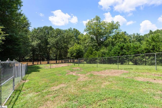 320 Bates View Drive, Travelers Rest, SC 29690