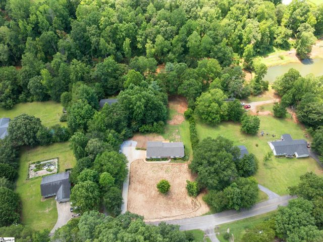 320 Bates View Drive, Travelers Rest, SC 29690