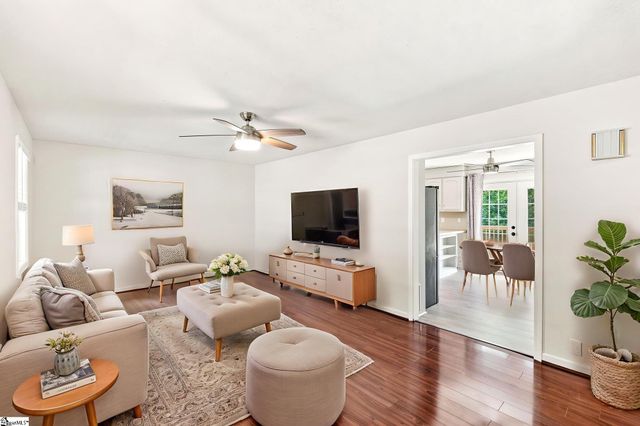 320 Bates View Drive, Travelers Rest, SC 29690