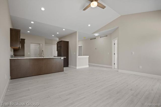 3369 Meadowridge Court, Davison, MI 48423