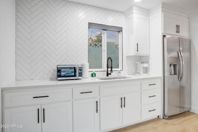 6816 E Vernon Avenue, Scottsdale, AZ 85257