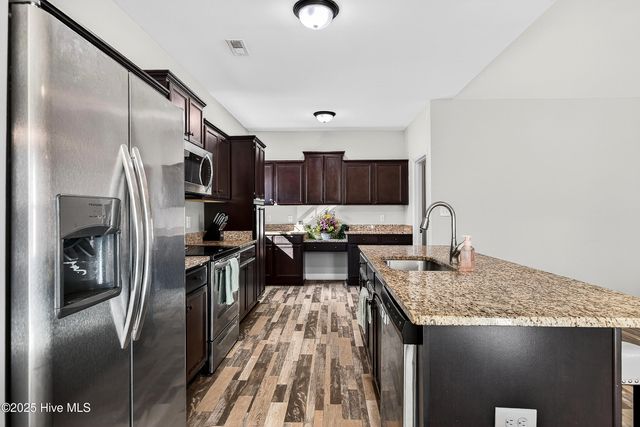 227 Westfield Drive, Richlands, NC 28574