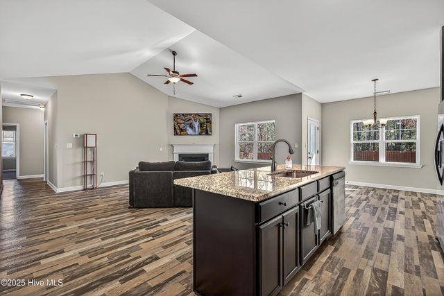 227 Westfield Drive, Richlands, NC 28574