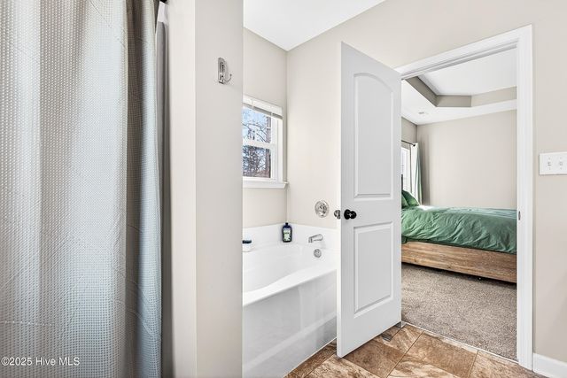 227 Westfield Drive, Richlands, NC 28574