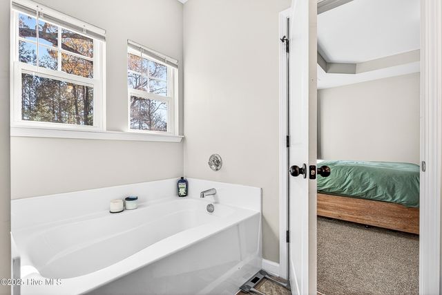 227 Westfield Drive, Richlands, NC 28574