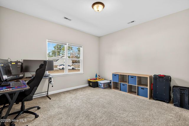 227 Westfield Drive, Richlands, NC 28574