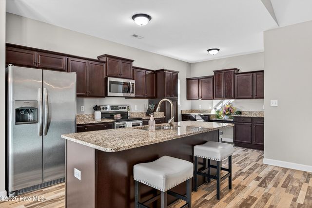 227 Westfield Drive, Richlands, NC 28574