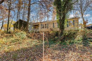 2548 Mount Salem Road, Pfafftown, NC 27040