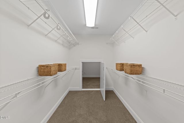 7601 Eagle Chase Drive, Willow Springs, NC 27592