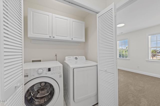 7601 Eagle Chase Drive, Willow Springs, NC 27592