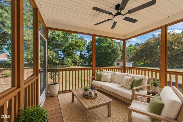 7601 Eagle Chase Drive, Willow Springs, NC 27592