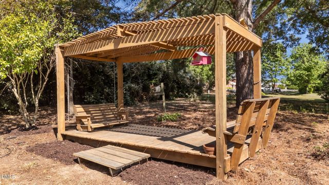 7601 Eagle Chase Drive, Willow Springs, NC 27592