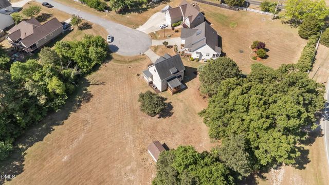 7601 Eagle Chase Drive, Willow Springs, NC 27592