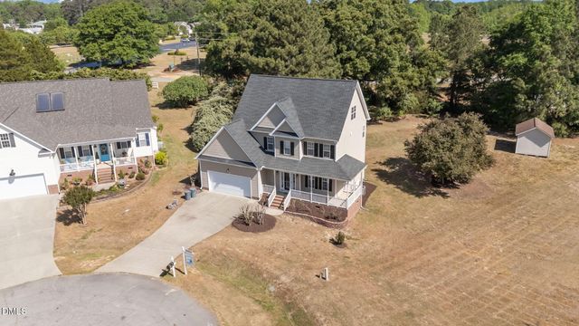 7601 Eagle Chase Drive, Willow Springs, NC 27592