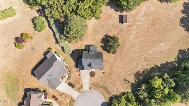 7601 Eagle Chase Drive, Willow Springs, NC 27592