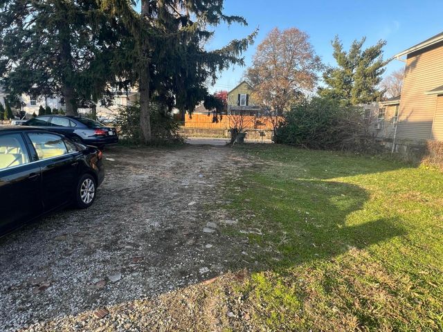 1543 Safford Avenue, Columbus, OH 43223