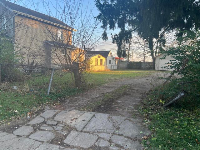 1543 Safford Avenue, Columbus, OH 43223