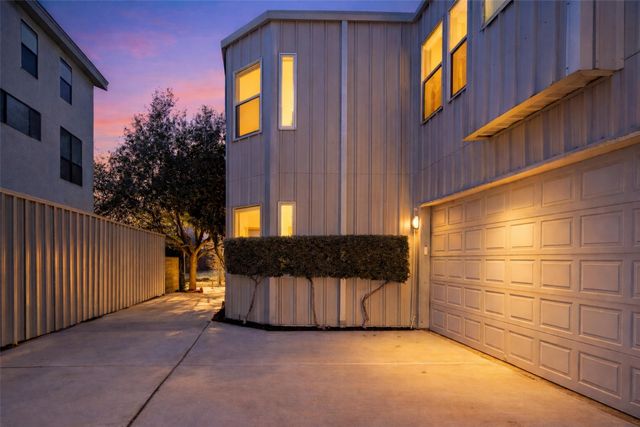 4406 Holland Avenue, Dallas, TX 75219