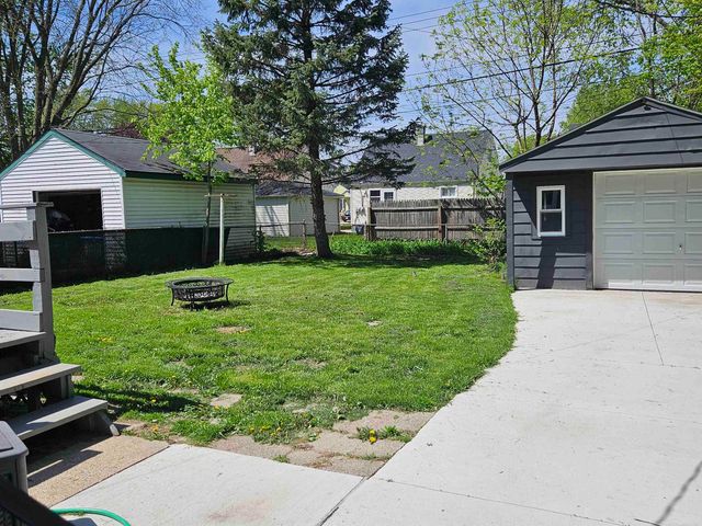 14945 Alberta Avenue, Warren, MI 48089