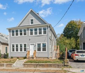 354 Beechmont Avenue #1, Bridgeport, CT 06606