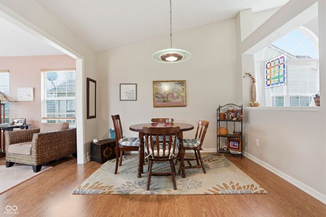 6207 Crystal View Drive, Indianapolis, IN 46237