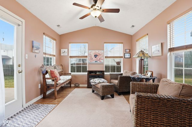 6207 Crystal View Drive, Indianapolis, IN 46237