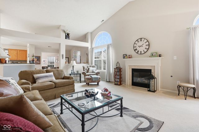 6207 Crystal View Drive, Indianapolis, IN 46237