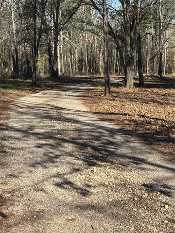 765 Fm 2781, Lovelady, TX 75851