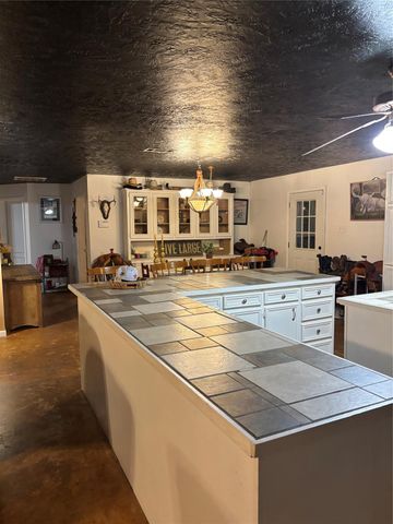 765 Fm 2781, Lovelady, TX 75851