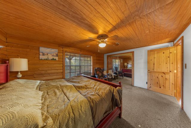 1045 Bellewood, Canyon Lake, TX 78133