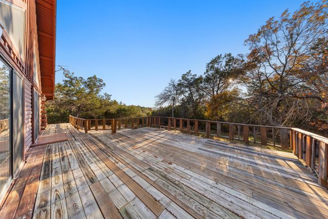 1045 Bellewood, Canyon Lake, TX 78133