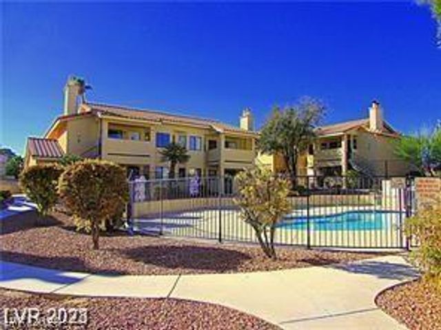 1108 Observation Drive 202, Las Vegas, NV 89128
