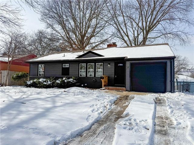 5112 N Cypress Avenue, Kansas City, MO 64119