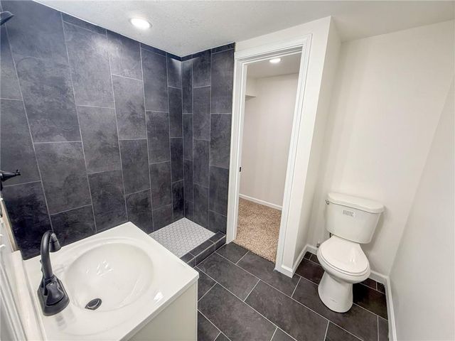 5112 N Cypress Avenue, Kansas City, MO 64119