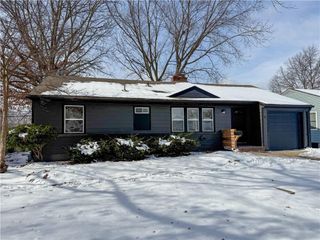 5112 N Cypress Avenue, Kansas City, MO 64119