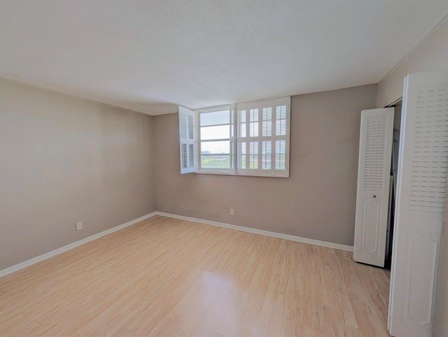 5700 NW 2nd Avenue 509, Boca Raton, FL 33487