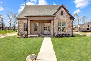 110 INDEPENDENCE LN, Rossville, TN 38066