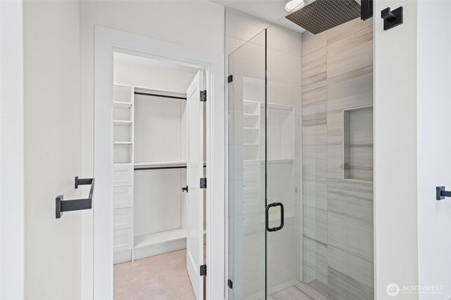 16050 SE 44th Court, Bellevue, WA 98006
