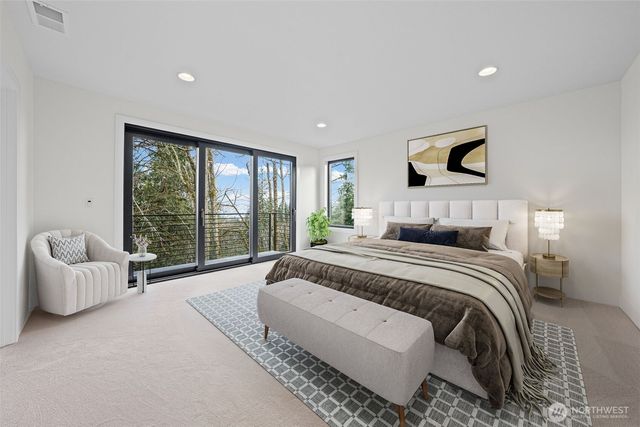 16050 SE 44th Court, Bellevue, WA 98006